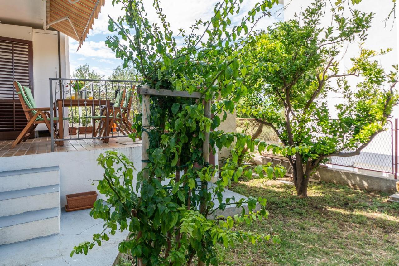 Apartman Dag Podstrana Exterior photo